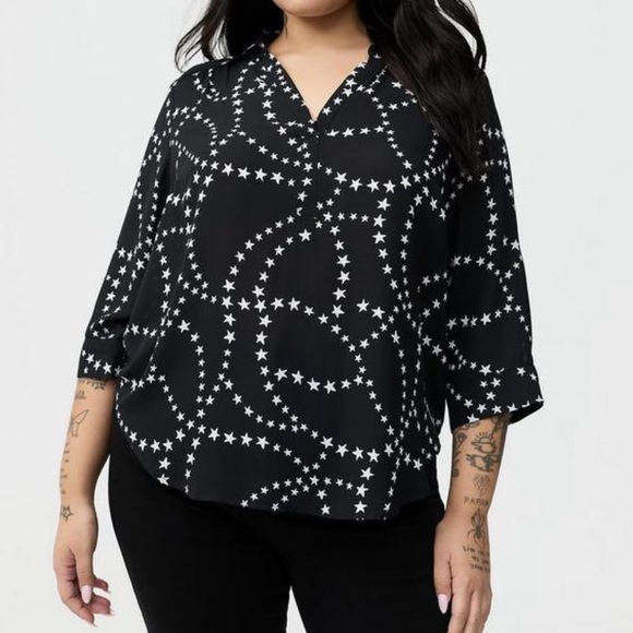 torrid Tops - Torrid Black and White Star Pattern Blouse